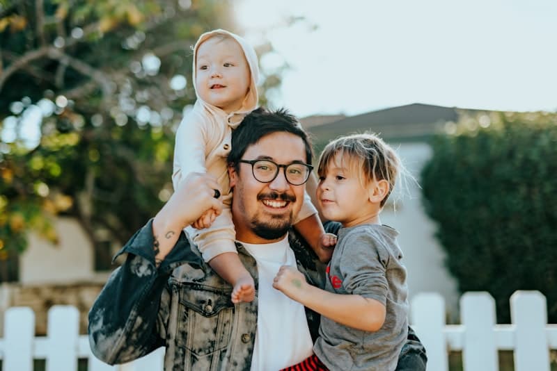 Litvanya aile birleşimi mutlu aile bir arada